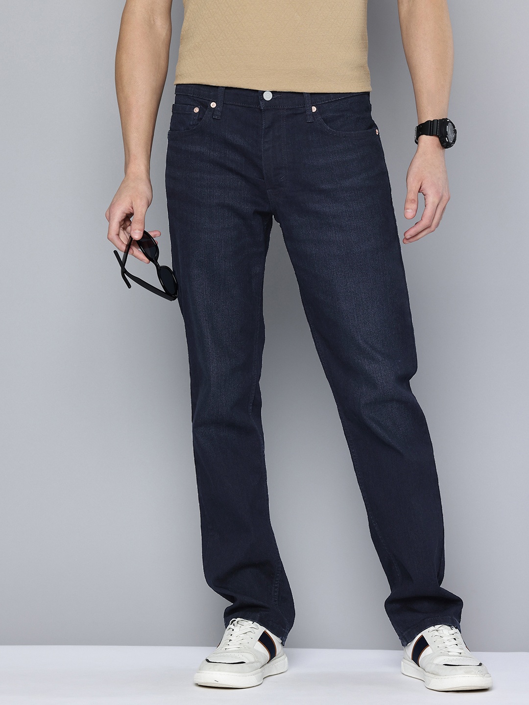 

Levis Men 511 Slim Fit Light Fade Stretchable Jeans, Blue