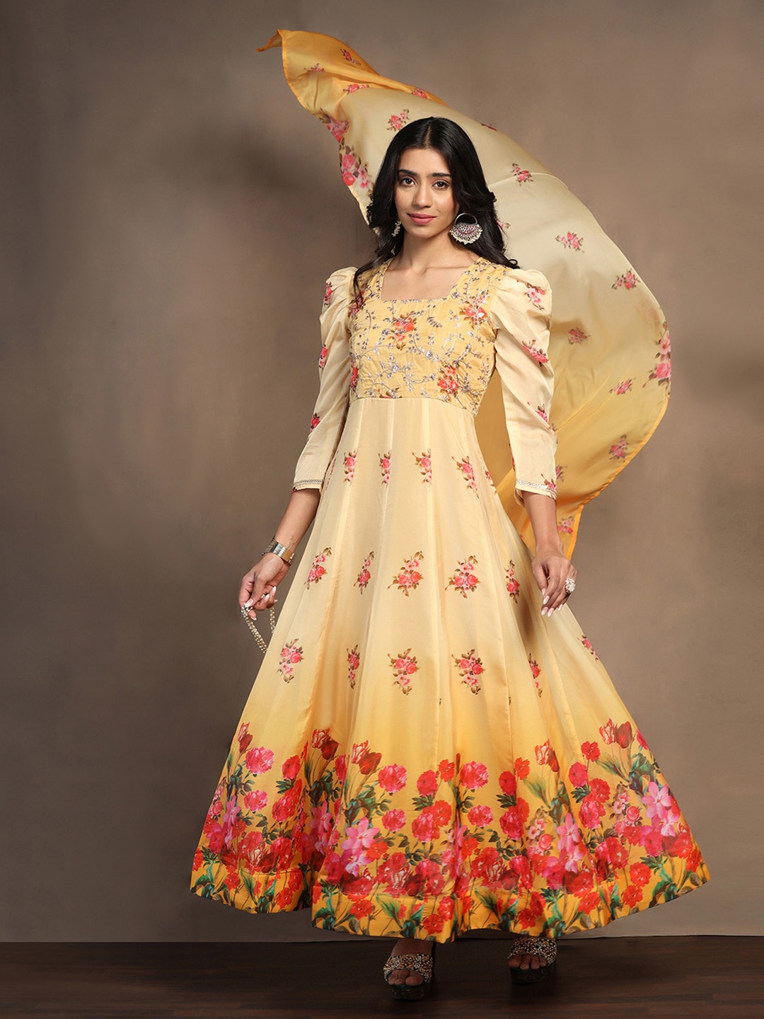 

Moda Rapido Women Floral Printed Regular Kurta with Trousers & With Dupatta, Yellow