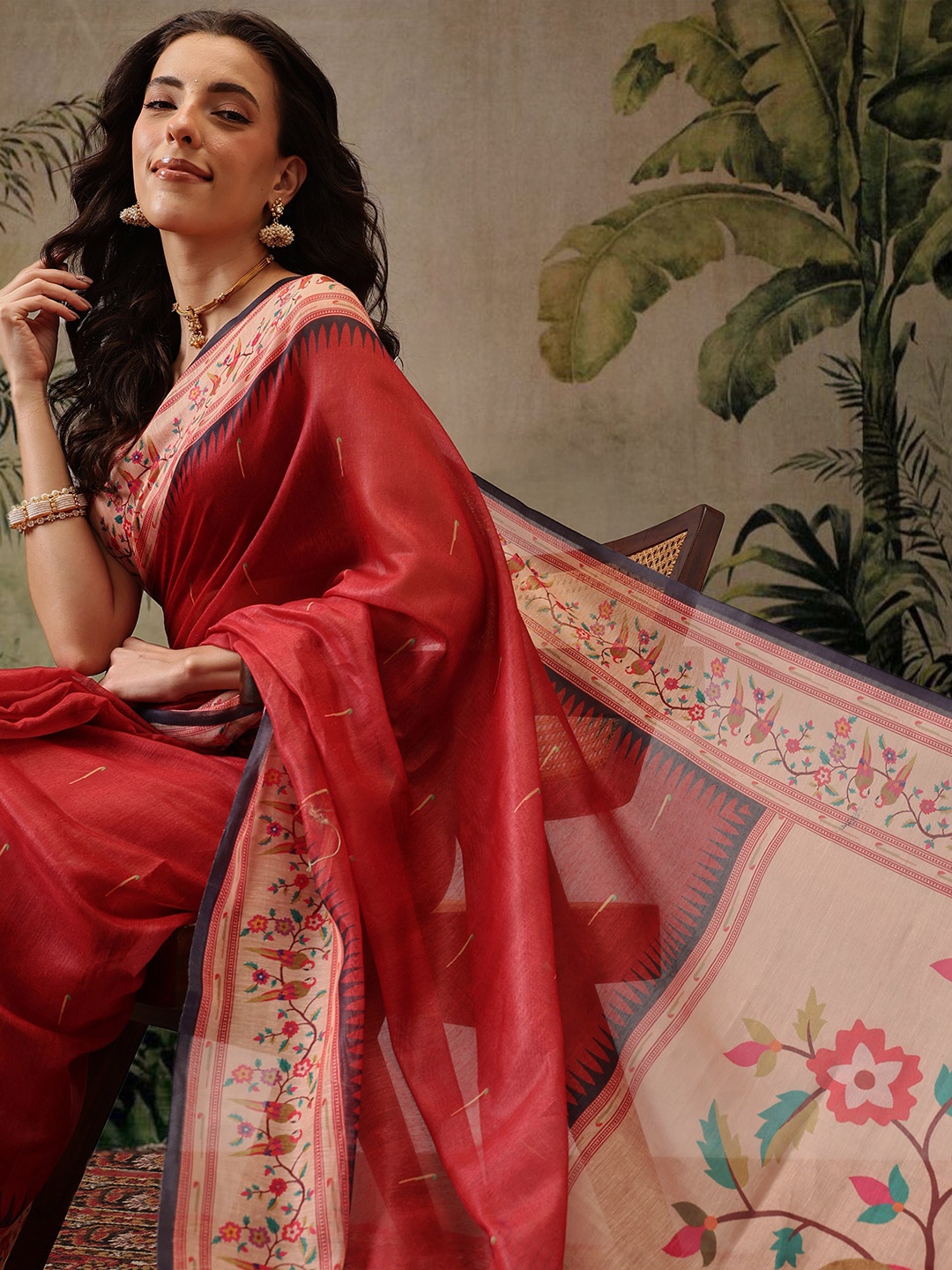 

DIVASTRI Cotton Blend Paithani Animal Digital Printed Saree, Red