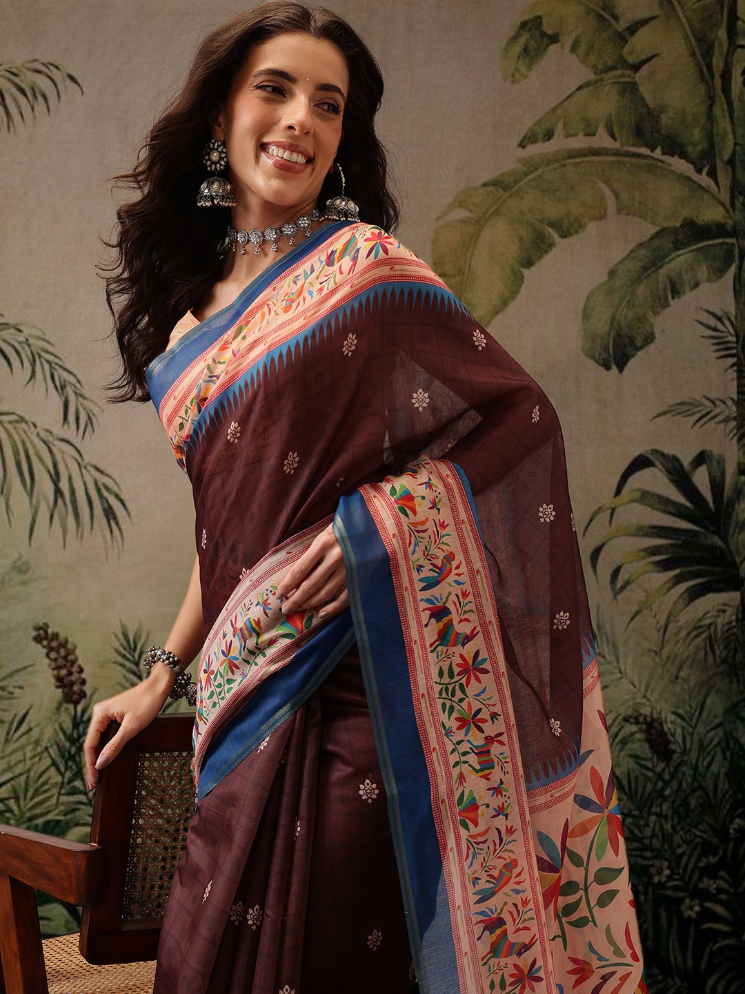 

DIVASTRI Cotton Blend Animal Digital Printed Paithani Saree, Brown