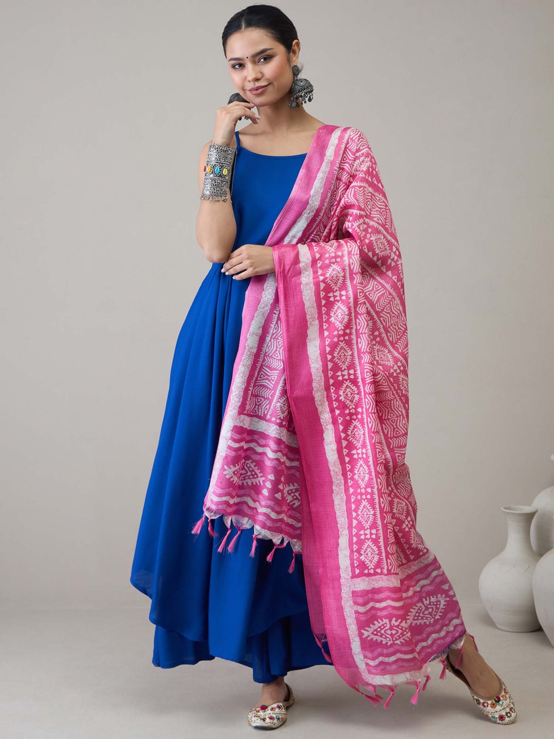 

InWeave Women Regular Kurta with Palazzos & With Dupatta, Blue