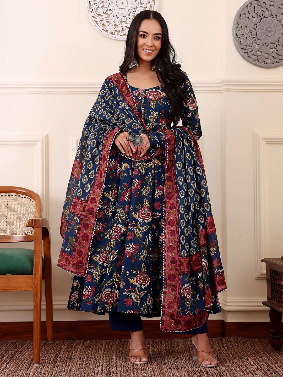 

KALINI Women Floral Printed Regular Kurta with Trousers & With Dupatta, Blue