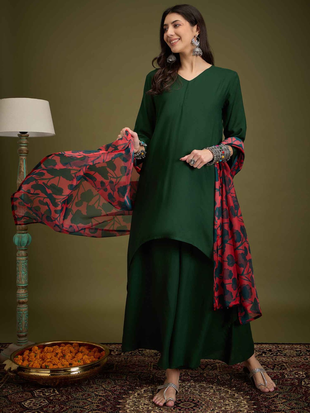 

InWeave Women Regular Kurta with Palazzos & With Dupatta, Green