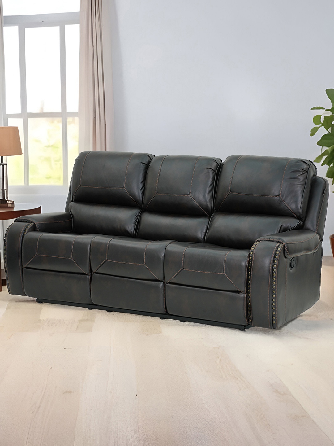 

Royaloak New York American Dark Brown Leatherette Manual 3 Recliner With USB