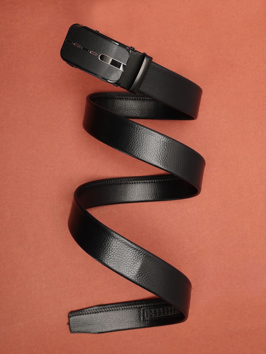 

ZEVORA Men Leather Textured Belt, Black