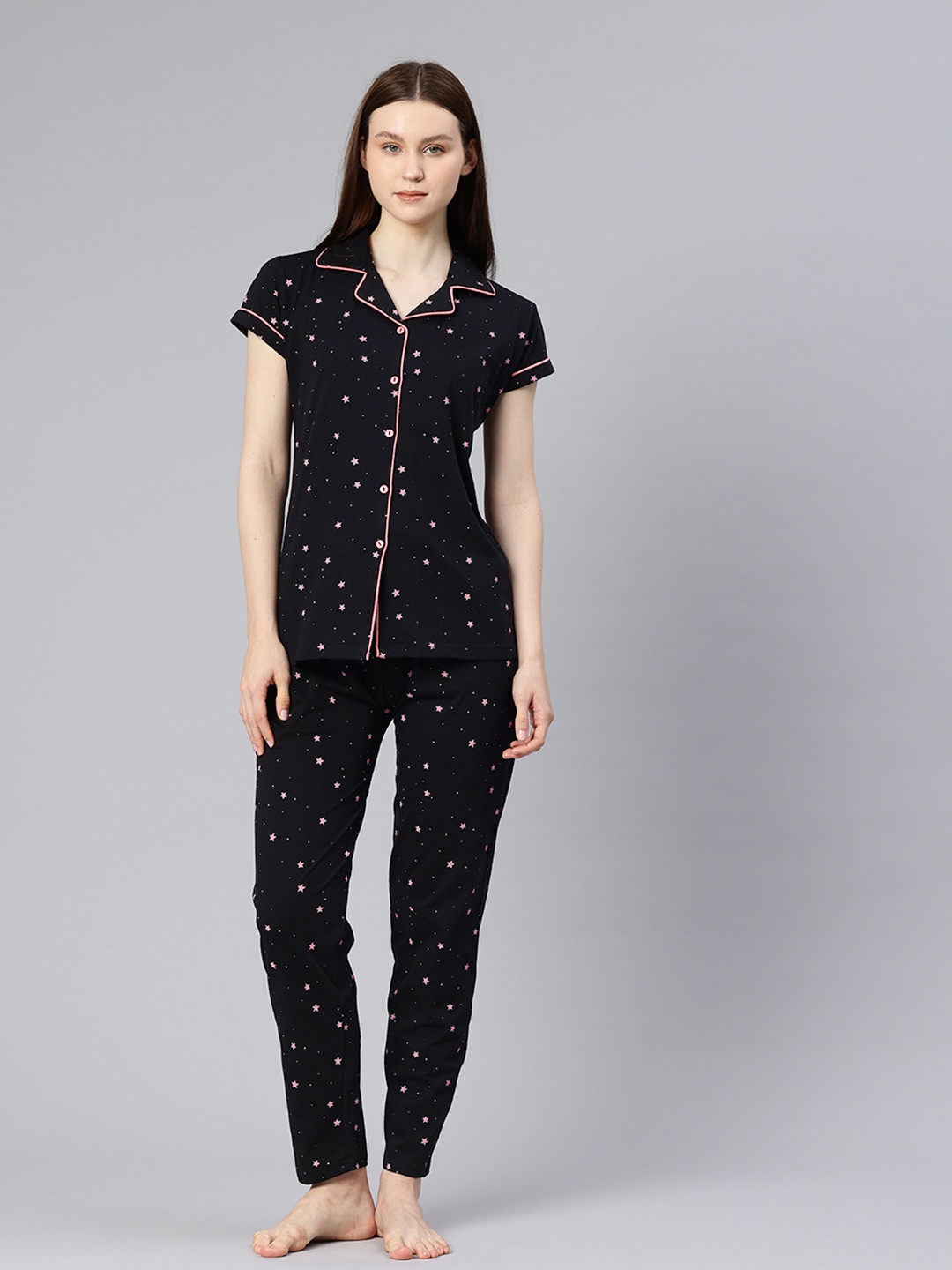 

ADBUCKS Women Printed Pure Cotton Night Suit, Black