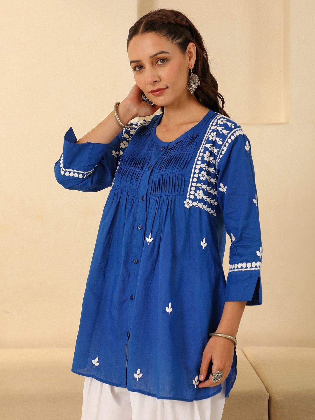 

House of Chikankari Women Woven Pure Cotton Chikankari Kurta Blue