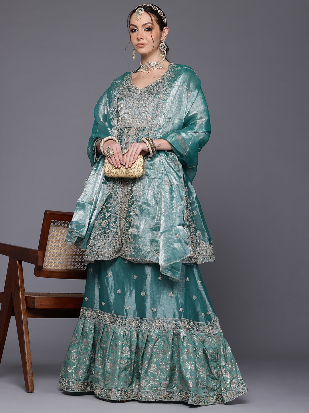 

Ahalyaa Embroidered Organza Semi-Stitched Dress Material, Turquoise blue