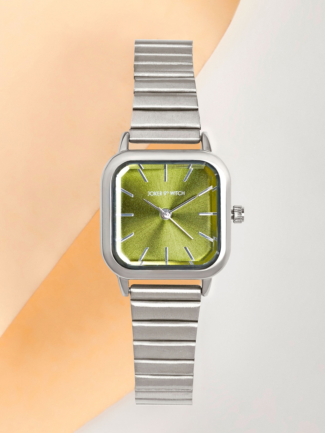 

JOKER & WITCH Women Dial & Stainless Steel Straps Analogue Watch AMWW975, Green