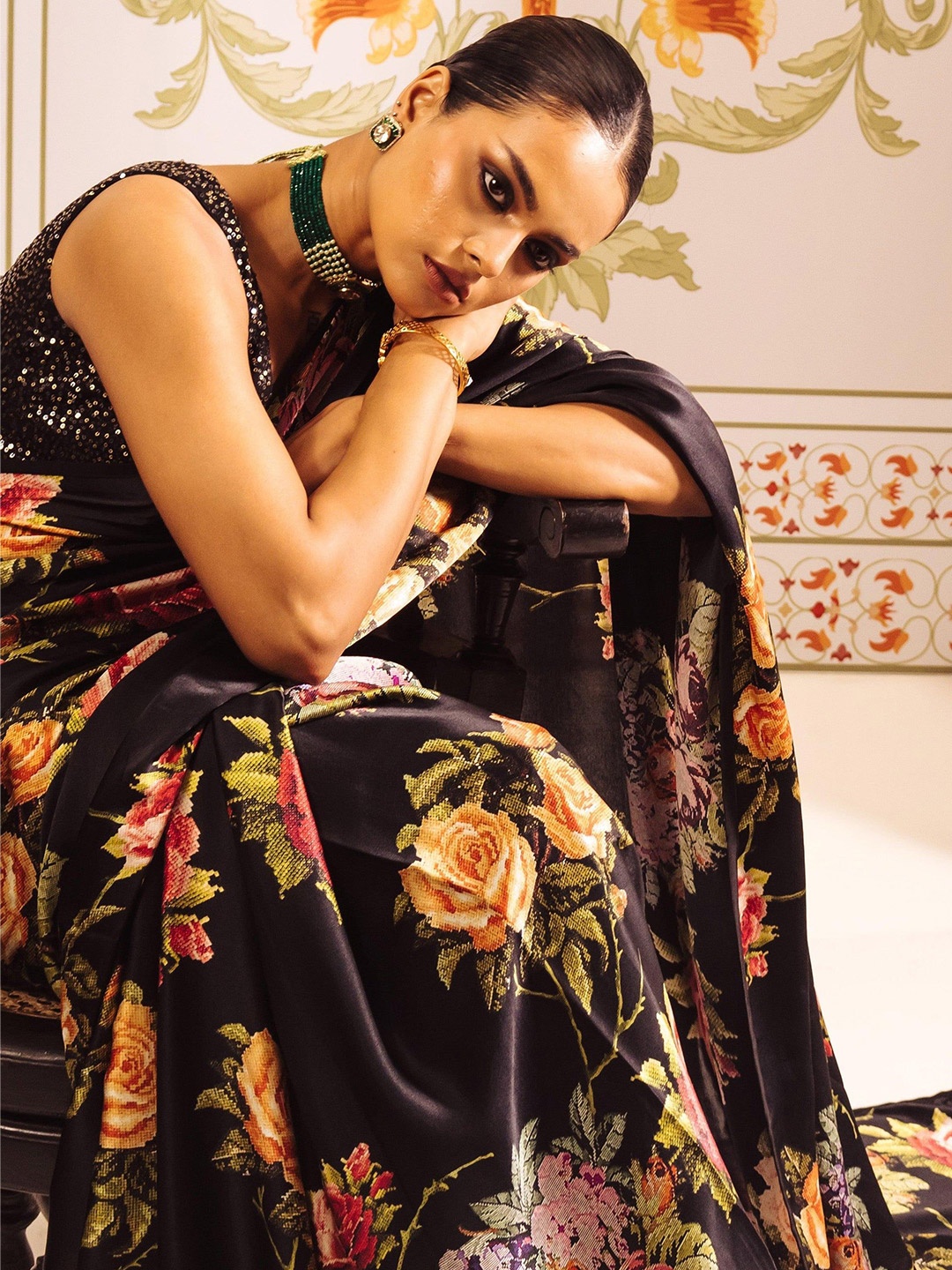 

STAVA CREATION Kalamkari Poly Crepe Saree, Black