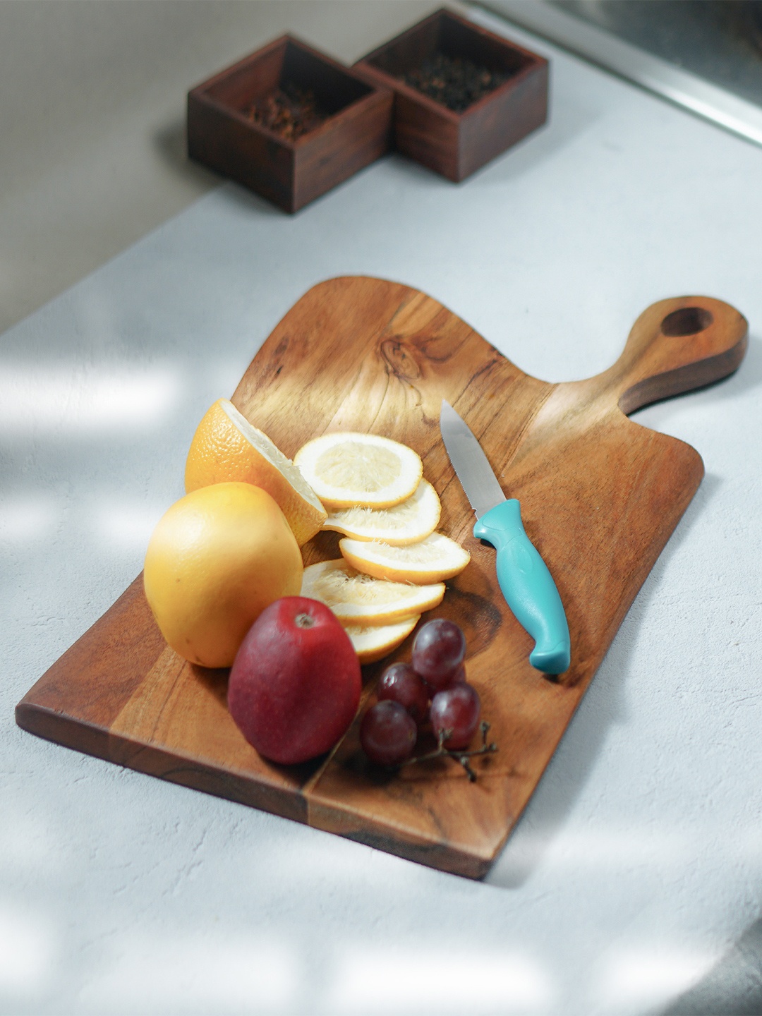 

oggn Brown Natural Mixwood Chopping Board