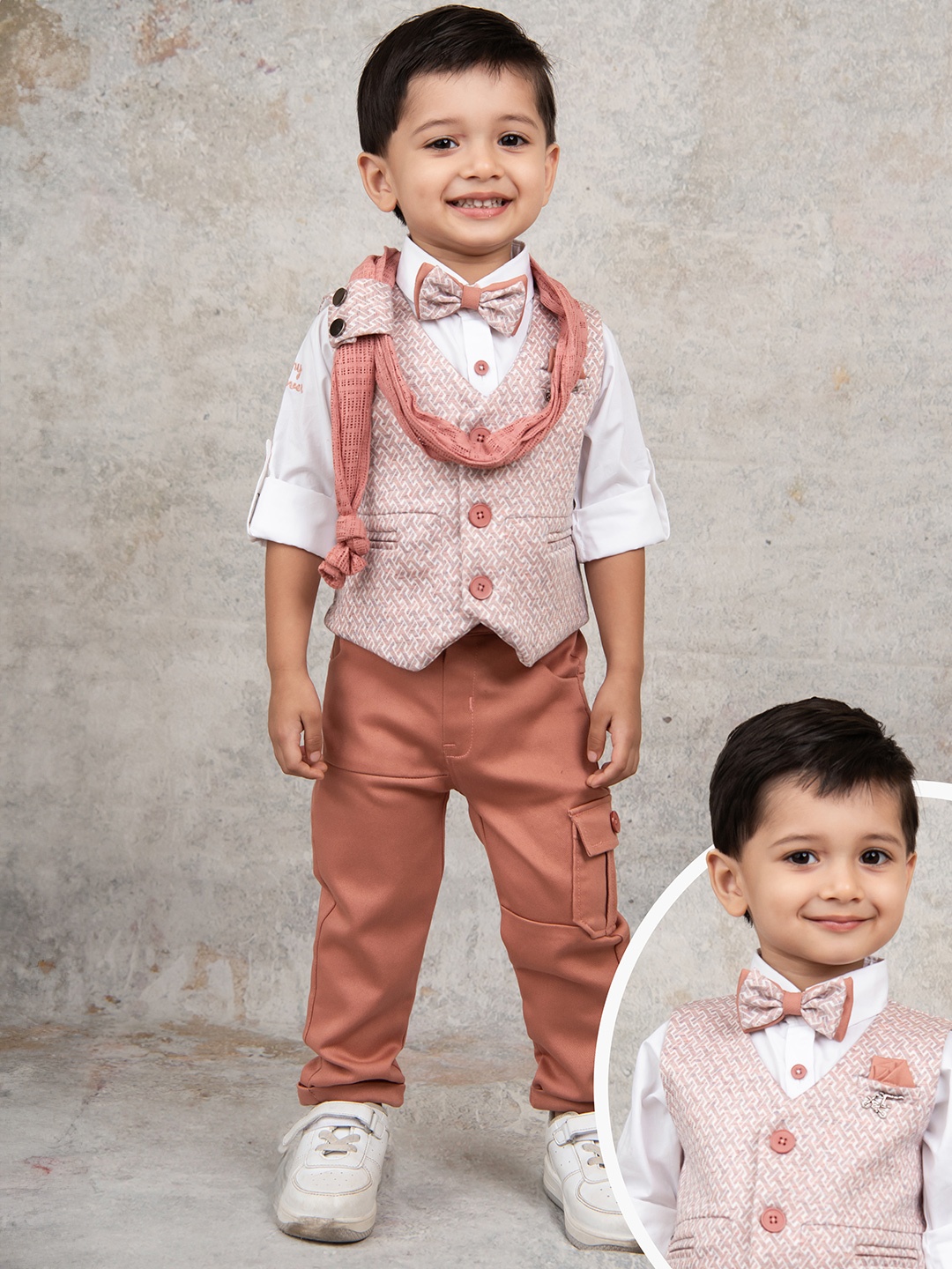

LITTLE COLLARS Boys Self Design Collarless Single-Breasted 5-Pieces Suits, Peach