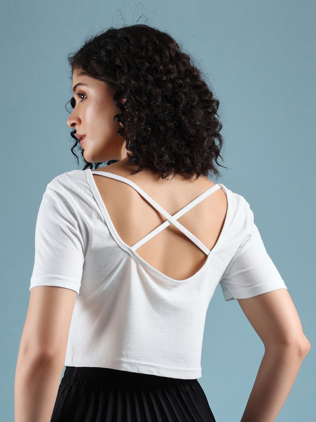 

DressBerry Women Solid Scoop Neck Cotton T-shirt, White