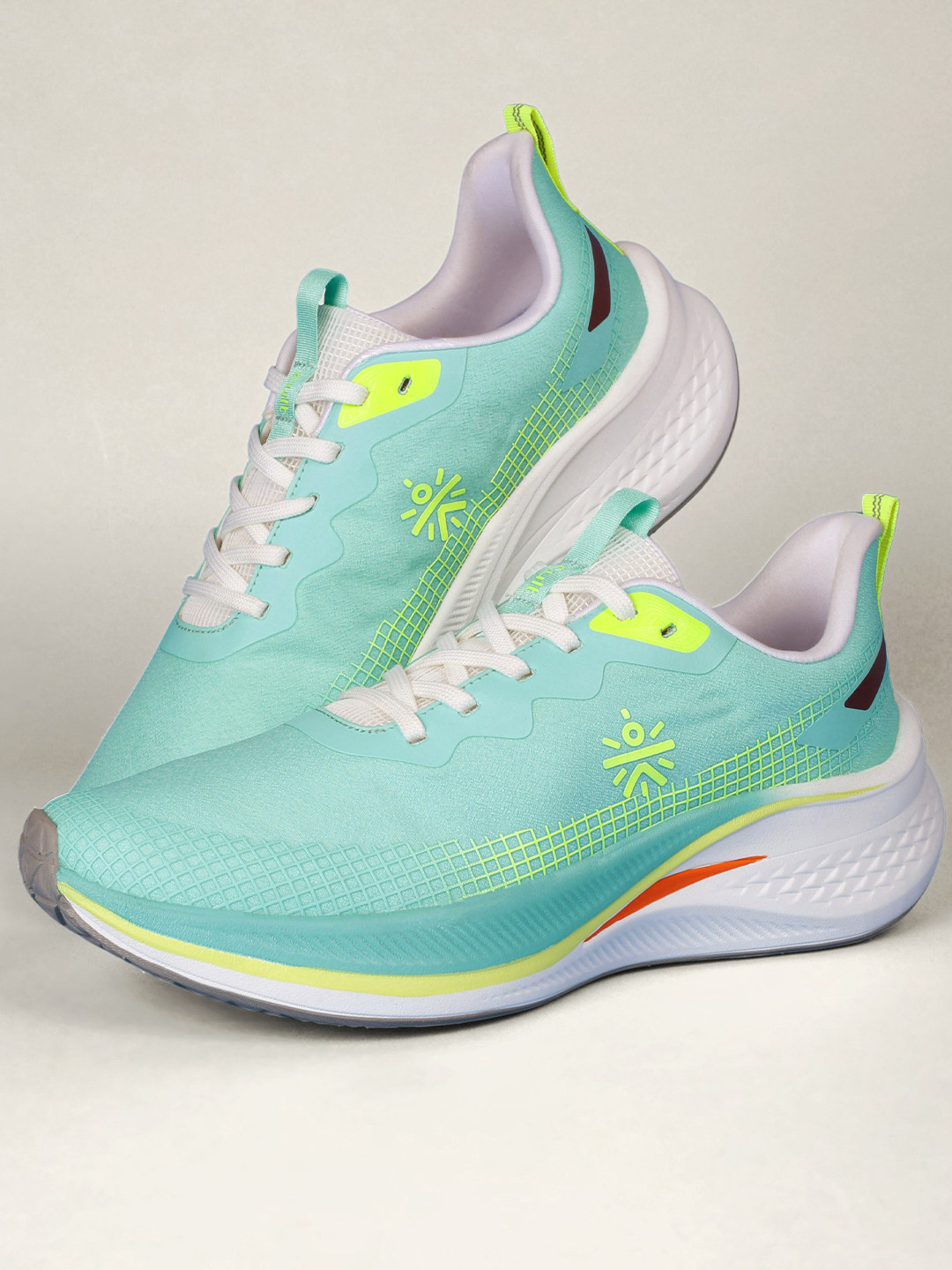 

CULT Men Zephyr Running Shoes Green