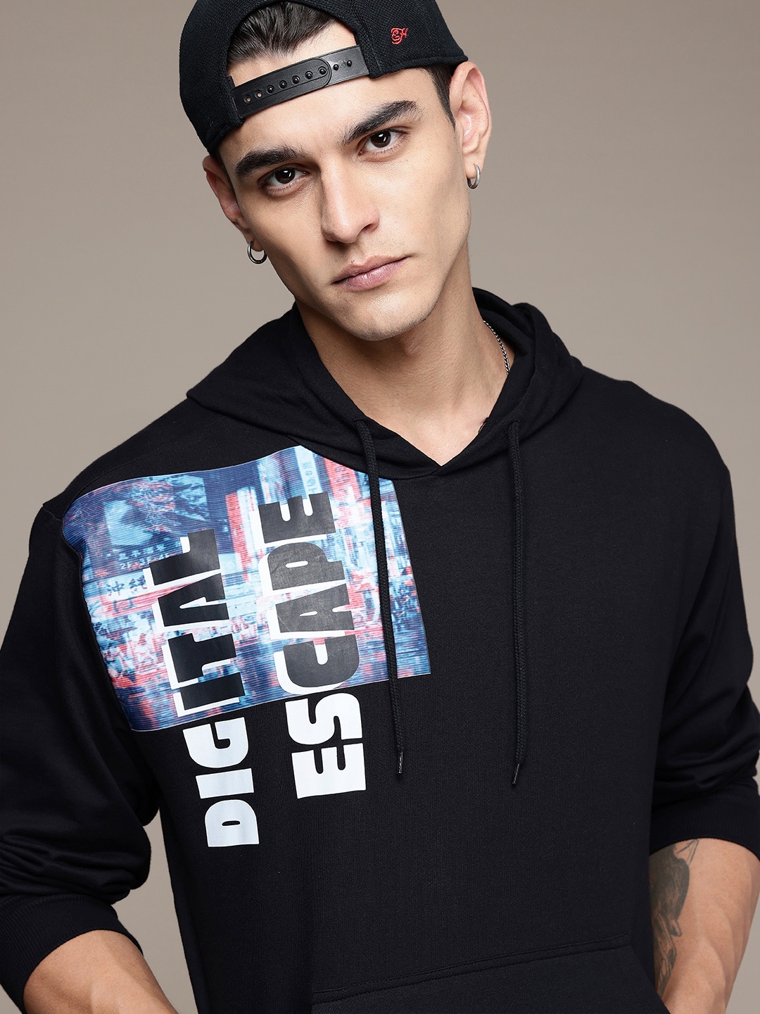 

The Roadster Lifestyle Co. Hooded Pure Cotton Sweatshirt with Graphic Print Detail, Black