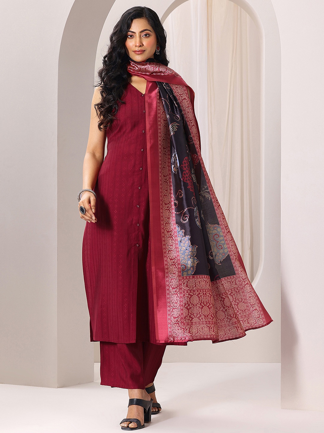 

Libas Floral Woven Design V-Neck Straight Kurta With Palazzos And Dupatta, Maroon