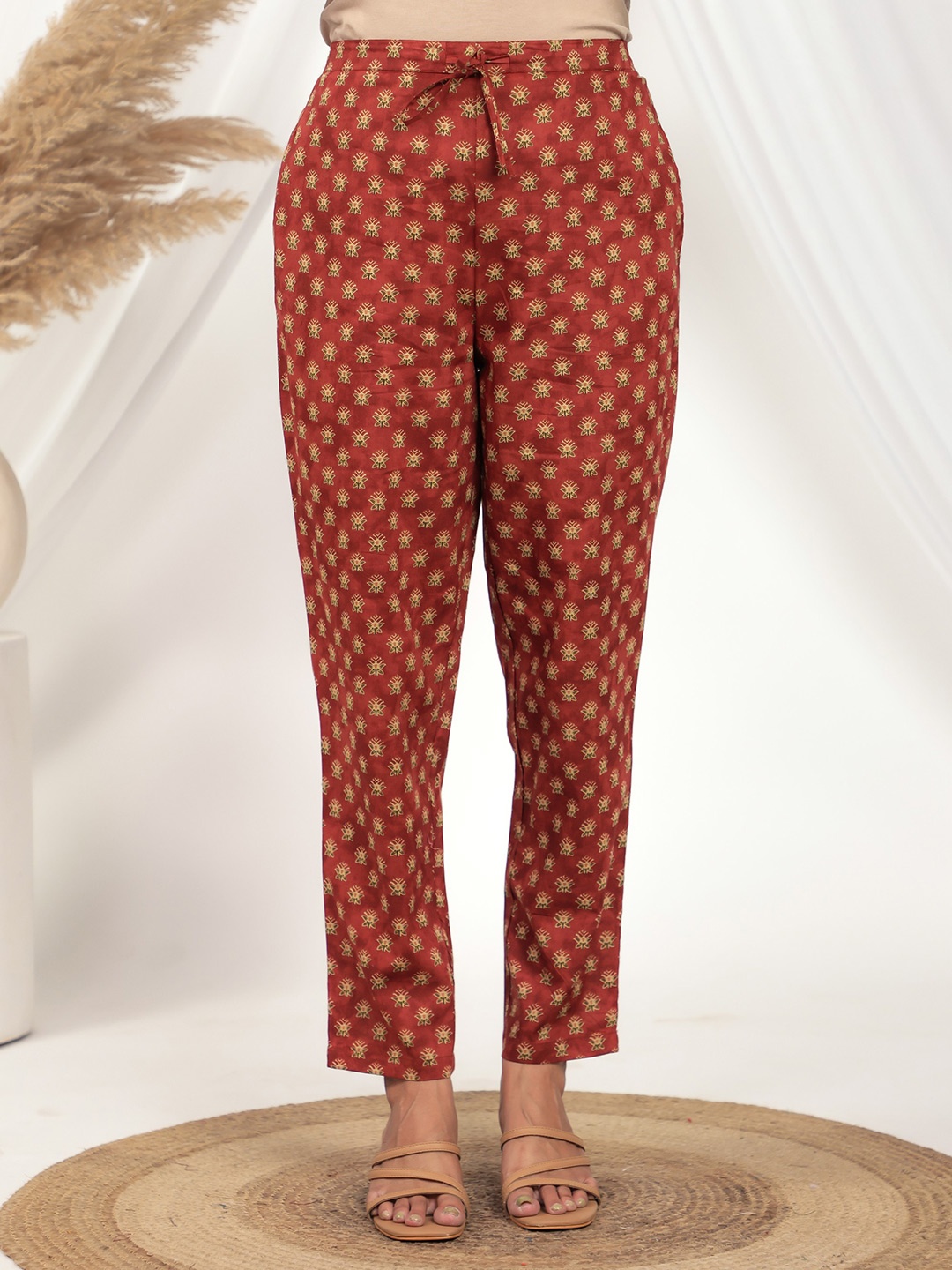 

Aramya Women Floral Printed Ethnic Palazzos, Rust