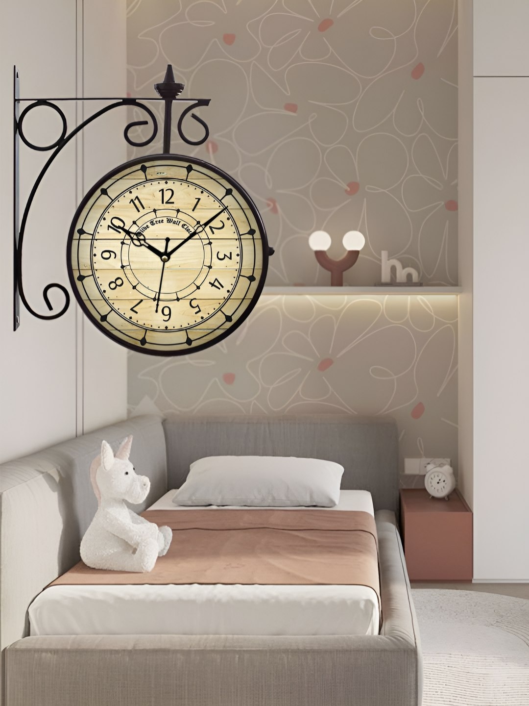 

OLIVE TREE Black & White Textured Analogue Metal Round Double Sided Vintage Wall Clock