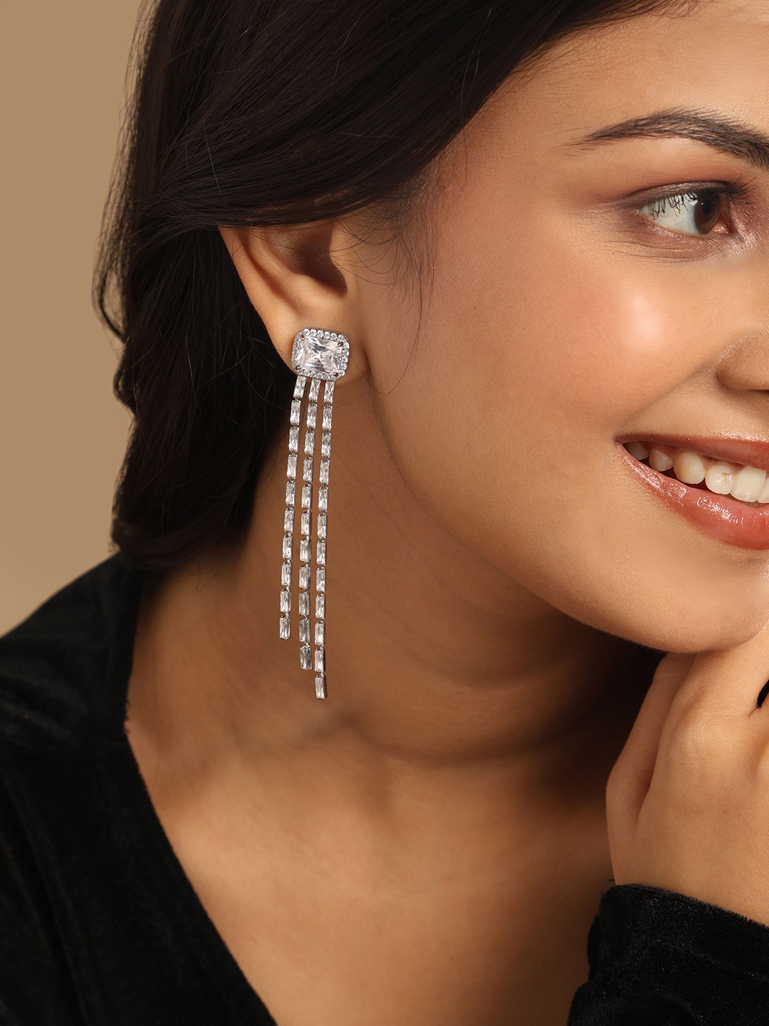 

Yinara Rhodium-Plated Cubic Zirconia Studded Jewellery Set, Silver