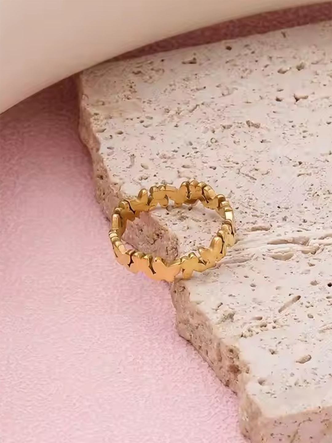 

Zaisha 18k Gold Plated Gleam Ring