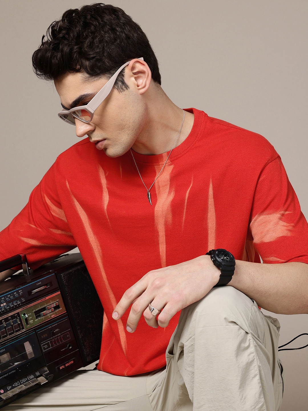 

R.Code by The Roadster Life Co. Men Tie and Dye Printed Relaxed Fit T-shirt, Red