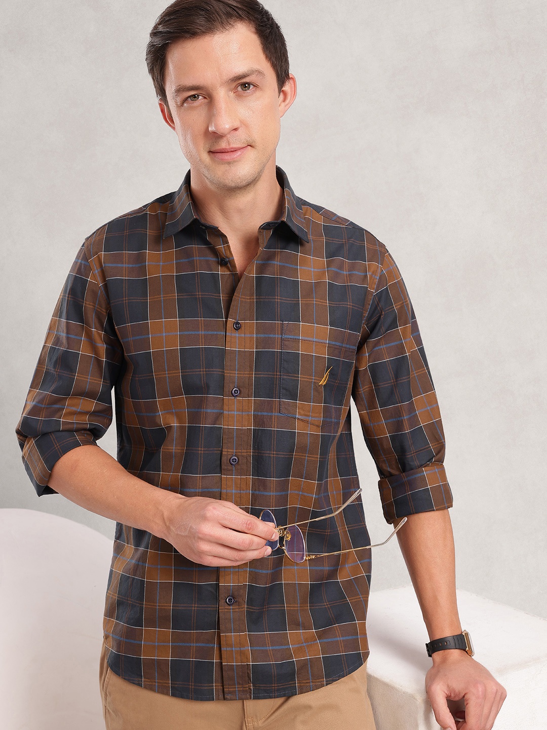 

Nautica Men Premium Slim Fit Checked Pure Cotton Casual Shirt, Brown