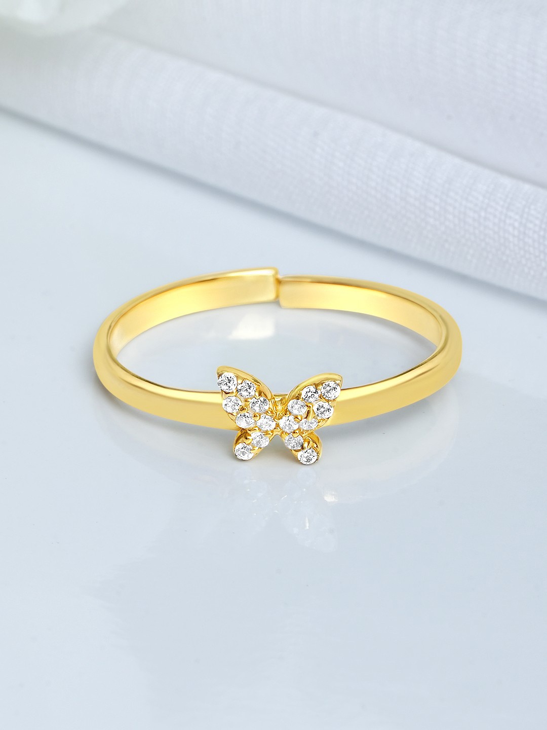 

Zavya 925 Sterling Silver Gold-Plated Cubic Zirconia-Studded Wings Finger Ring