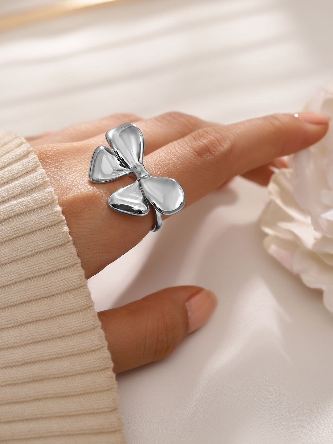 

Rubans Voguish Rhodium Plated Statement Bow Adjustable Ring, Silver