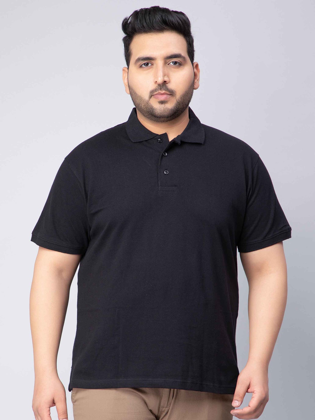 

Toodle Plus Men Solid Round Neck Cotton T-shirt, Black