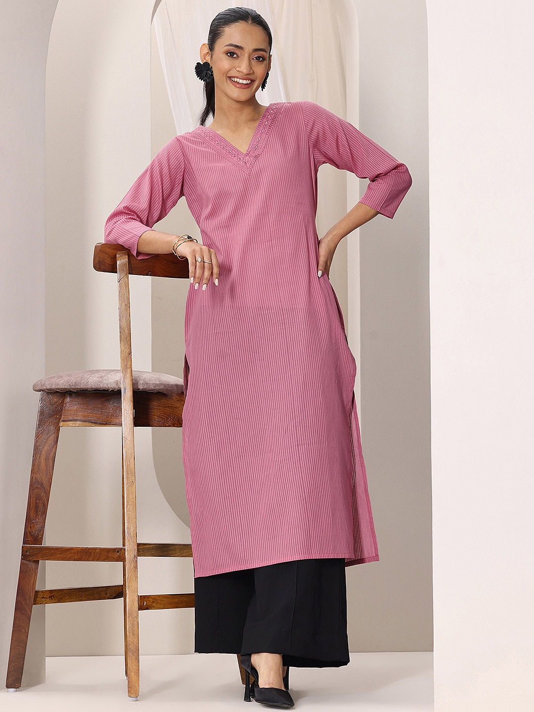 

Libas Striped Thread Work V-Neck Straight Kurta, Pink