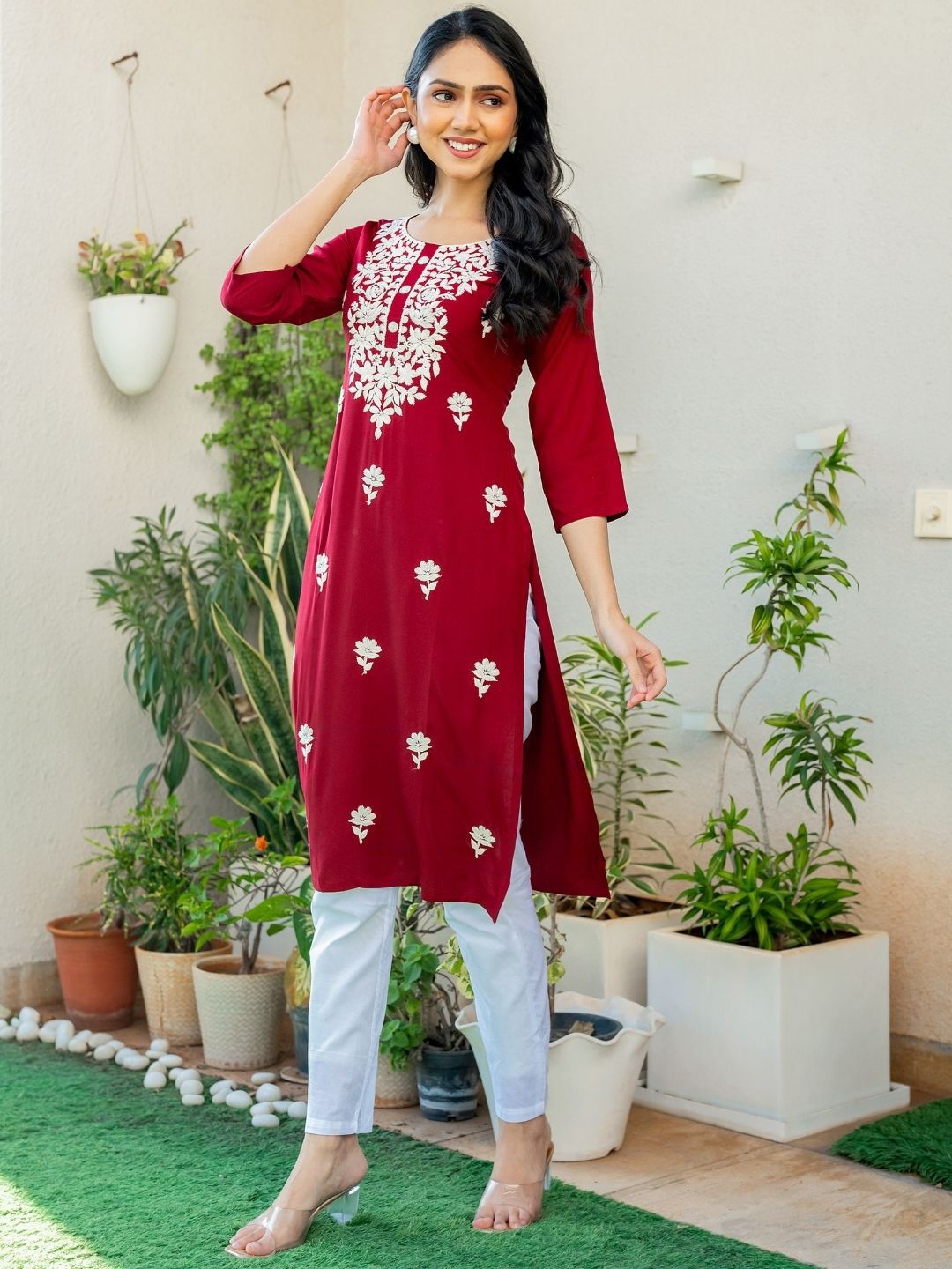 

PRETTY PALLU Floral Thread Work Round Neck Straight Kurta, Maroon
