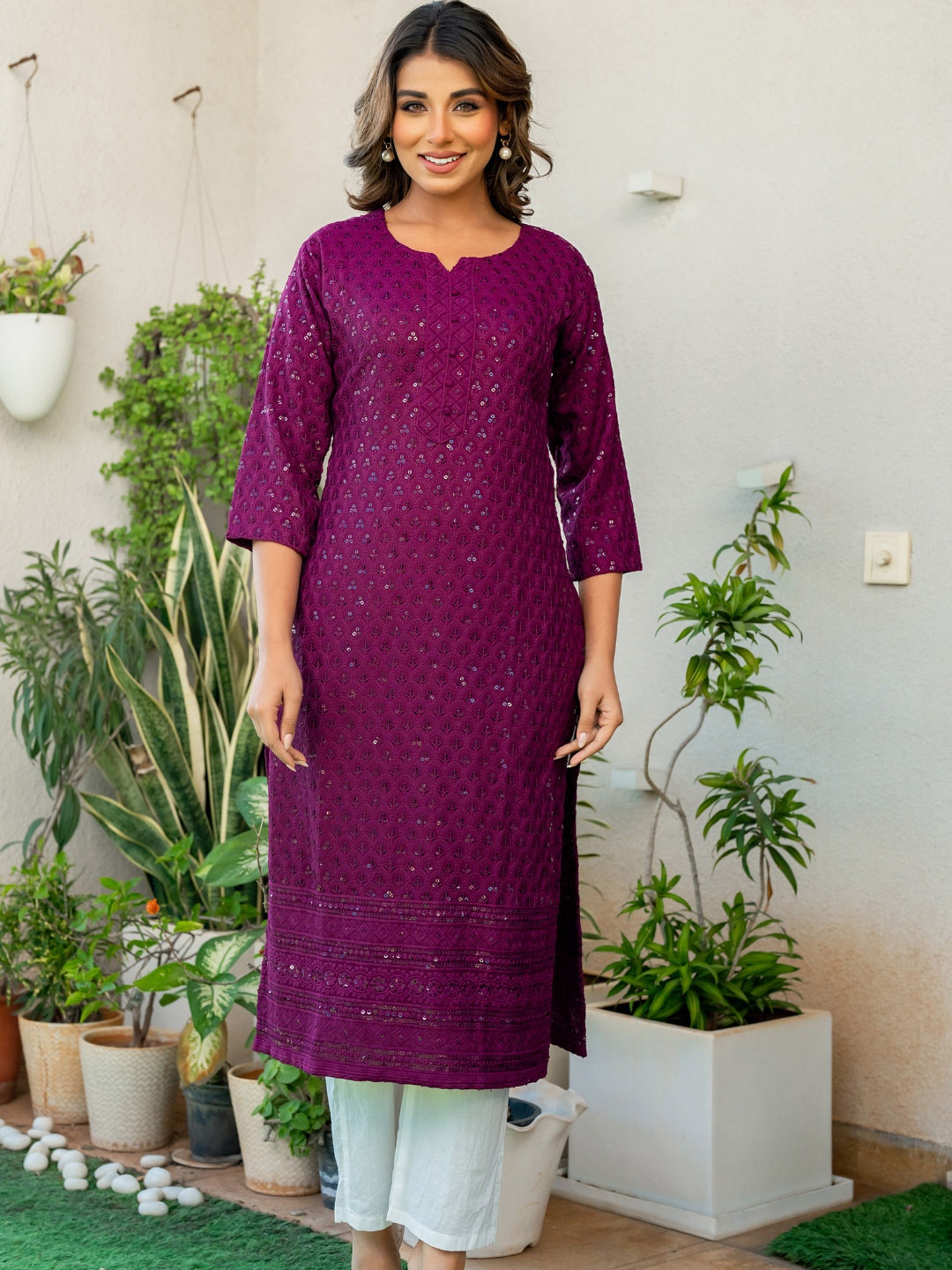 

PRETTY PALLU Floral Embroidered Sequinned Notch Neck Straight Kurta, Violet
