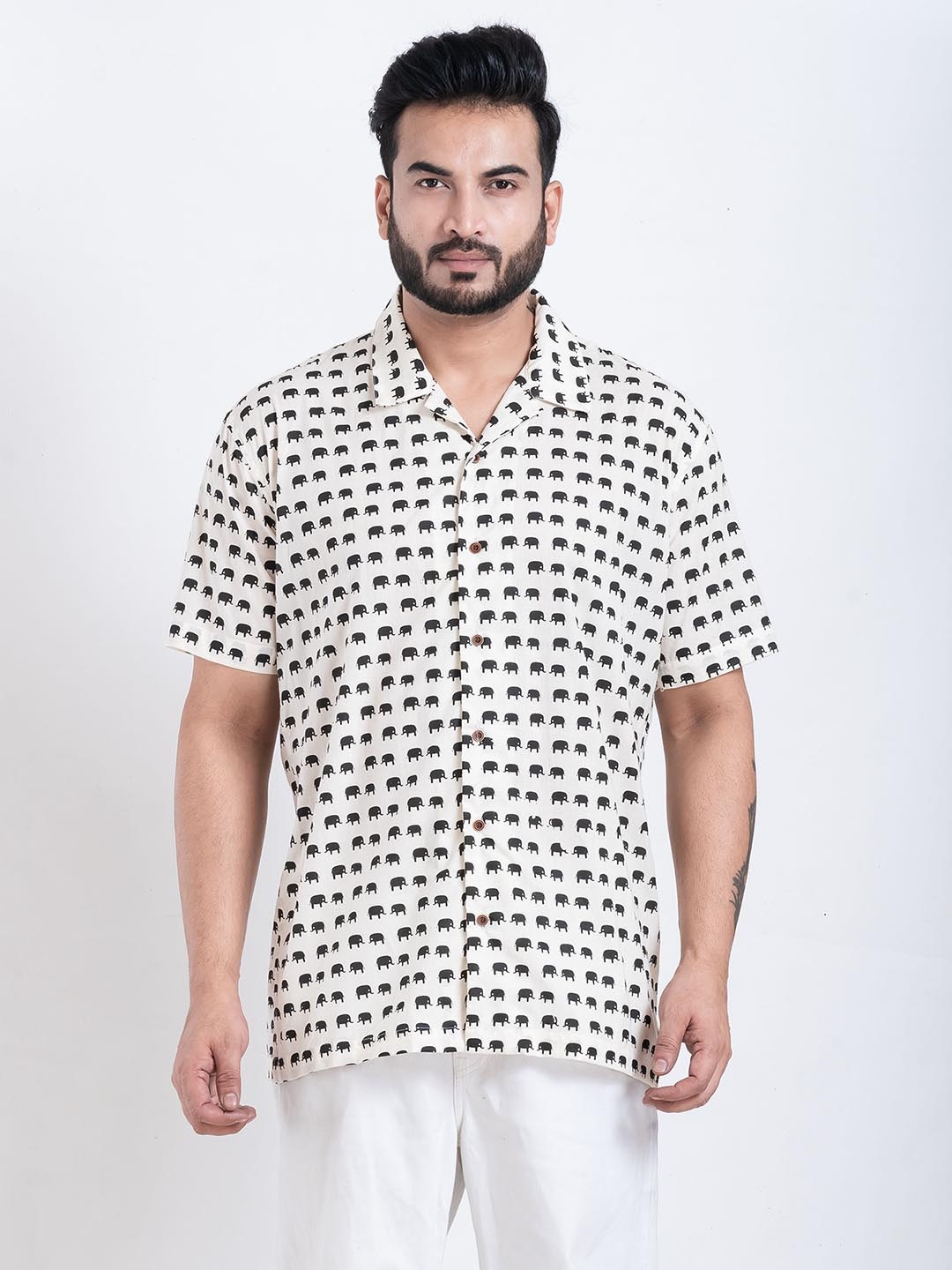 

Kartikeya Jaipur Men Straight Fit Cuban Collar Conversational Printed Cotton Casual Shirt, Beige