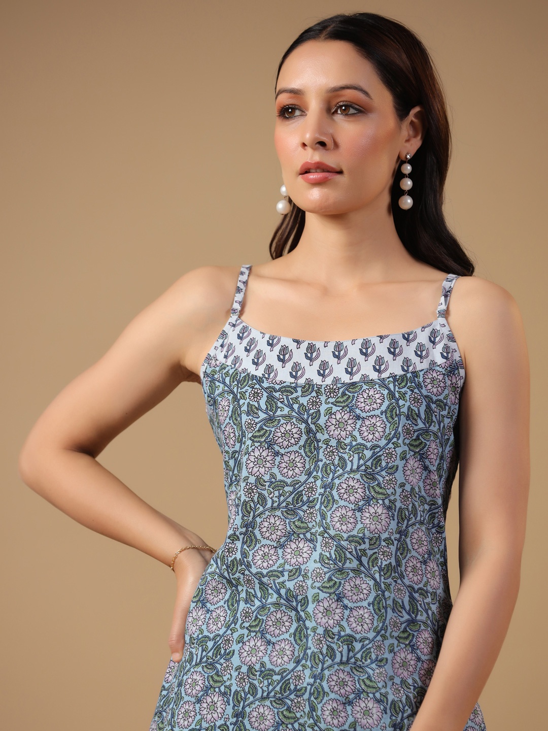 

anayna Ethnic Motifs Printed Shoulder Straps Straight Pure Cotton Kurta With Trousers, Blue