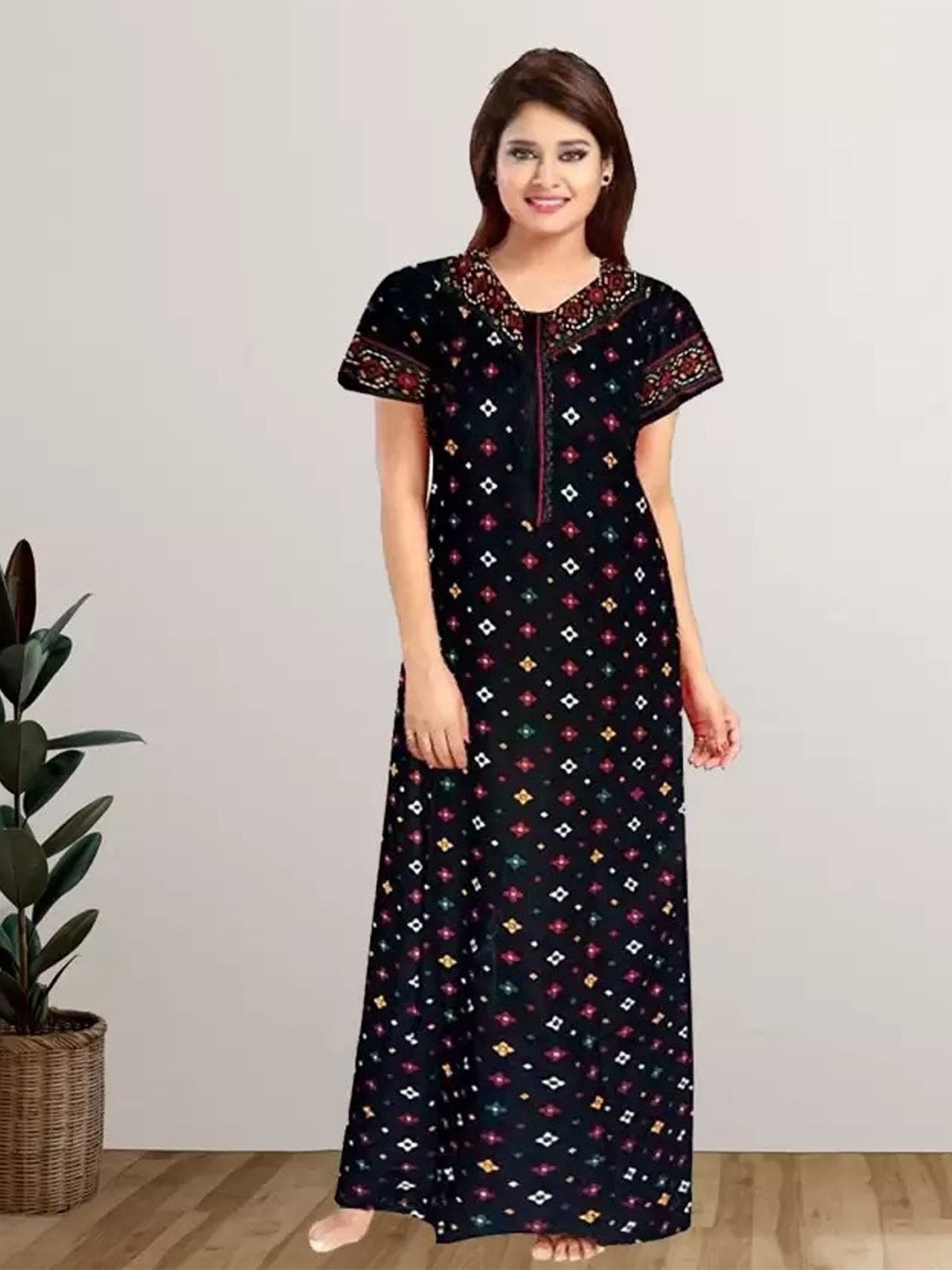

PR PINK ROYAL Women Printed Maxi Nightdress, Blue