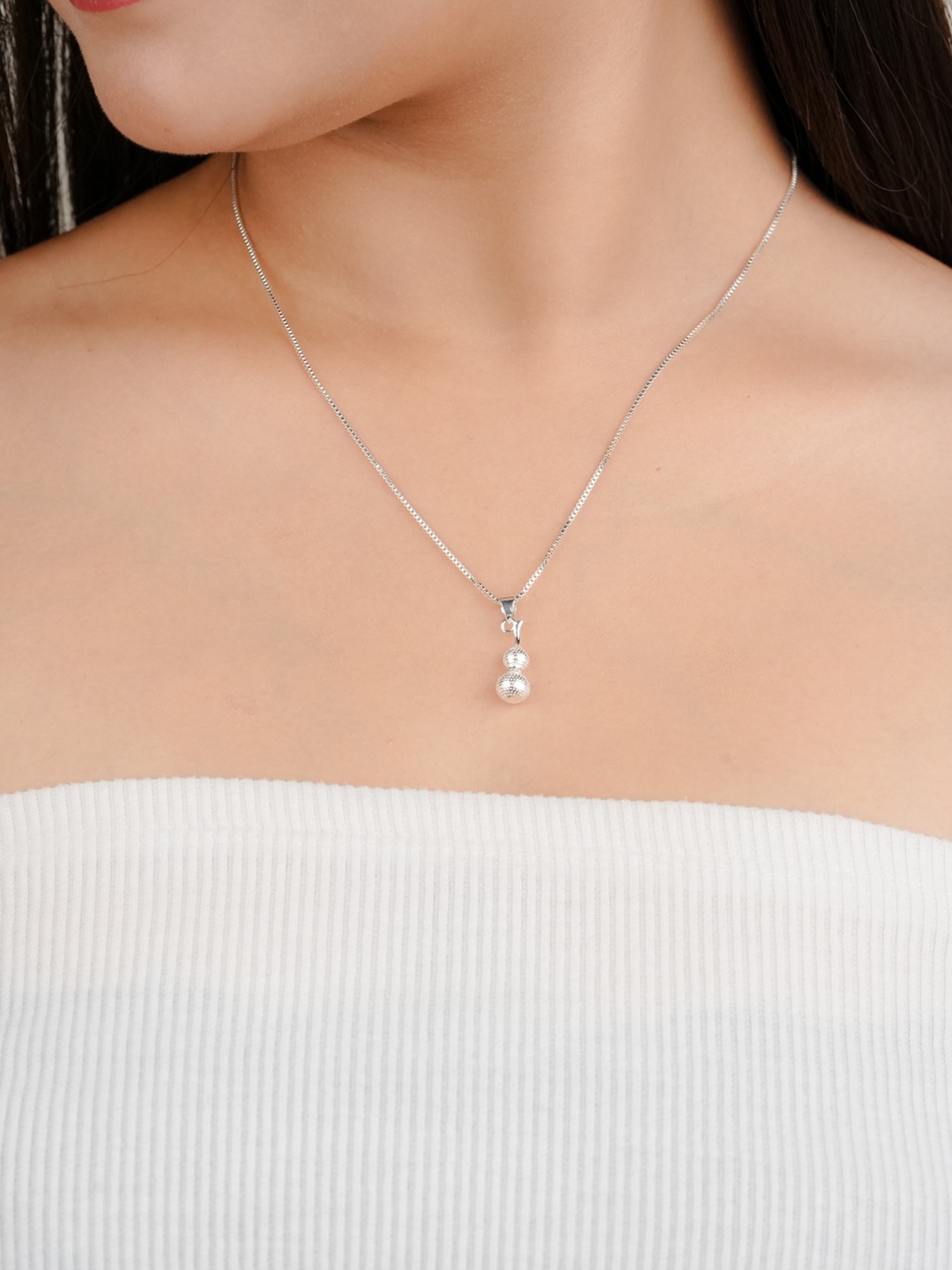 

Zeraki Jewels Silver-Plated Contemporary Pendant With Chain