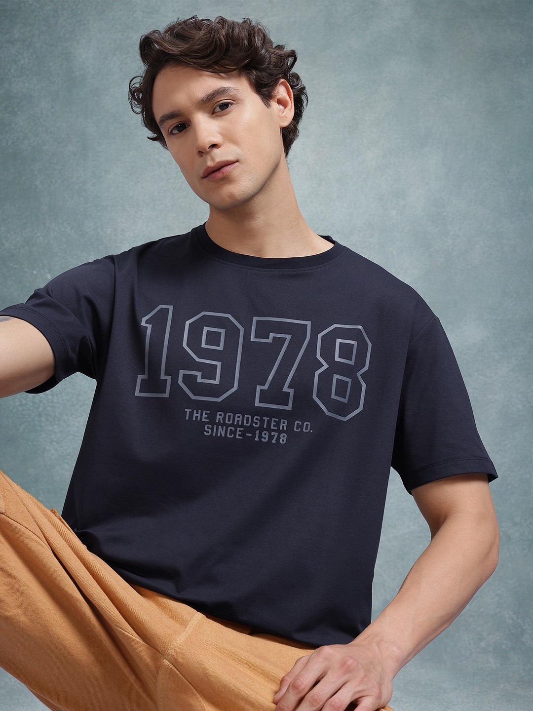 

The Roadster Lifestyle Co. Men Typography Printed T-shirt, Navy blue