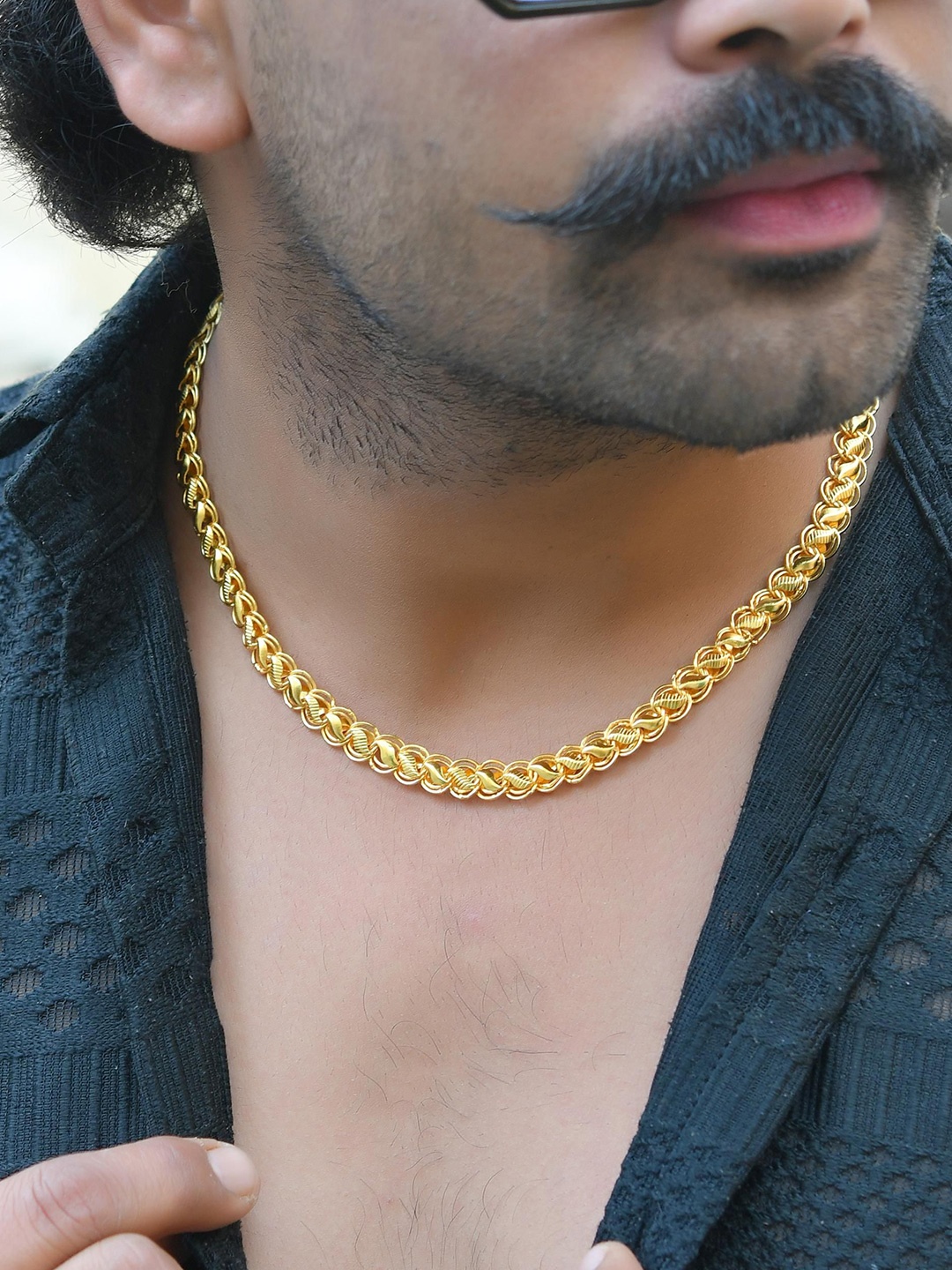 

VOJ Men Gold-Plated Designer Chain
