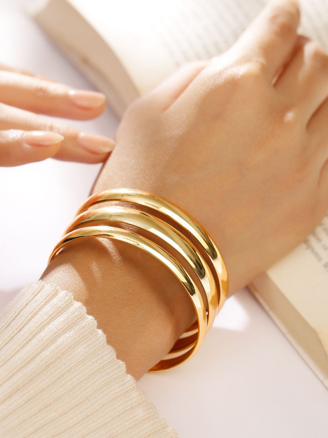 

Rubans 18K Gold Plated Spiral Bold Statement Cuff Bracelet Open Wide Bangle