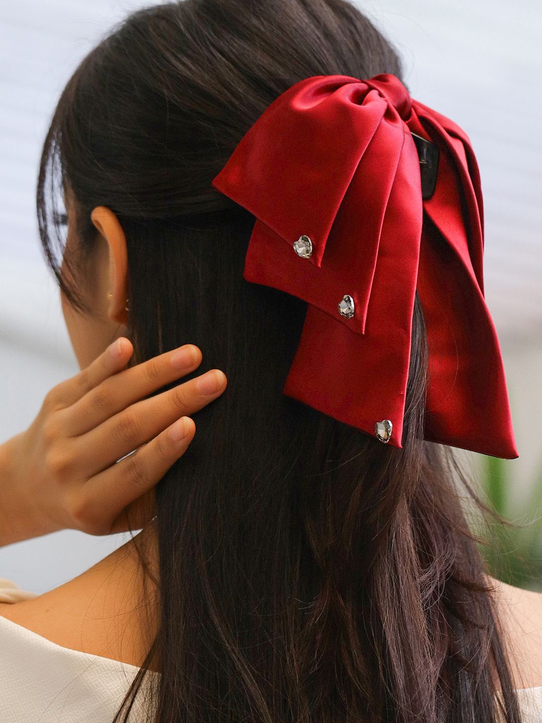 

Rubans Red Satin Embellished Bow Hair Claw Clip