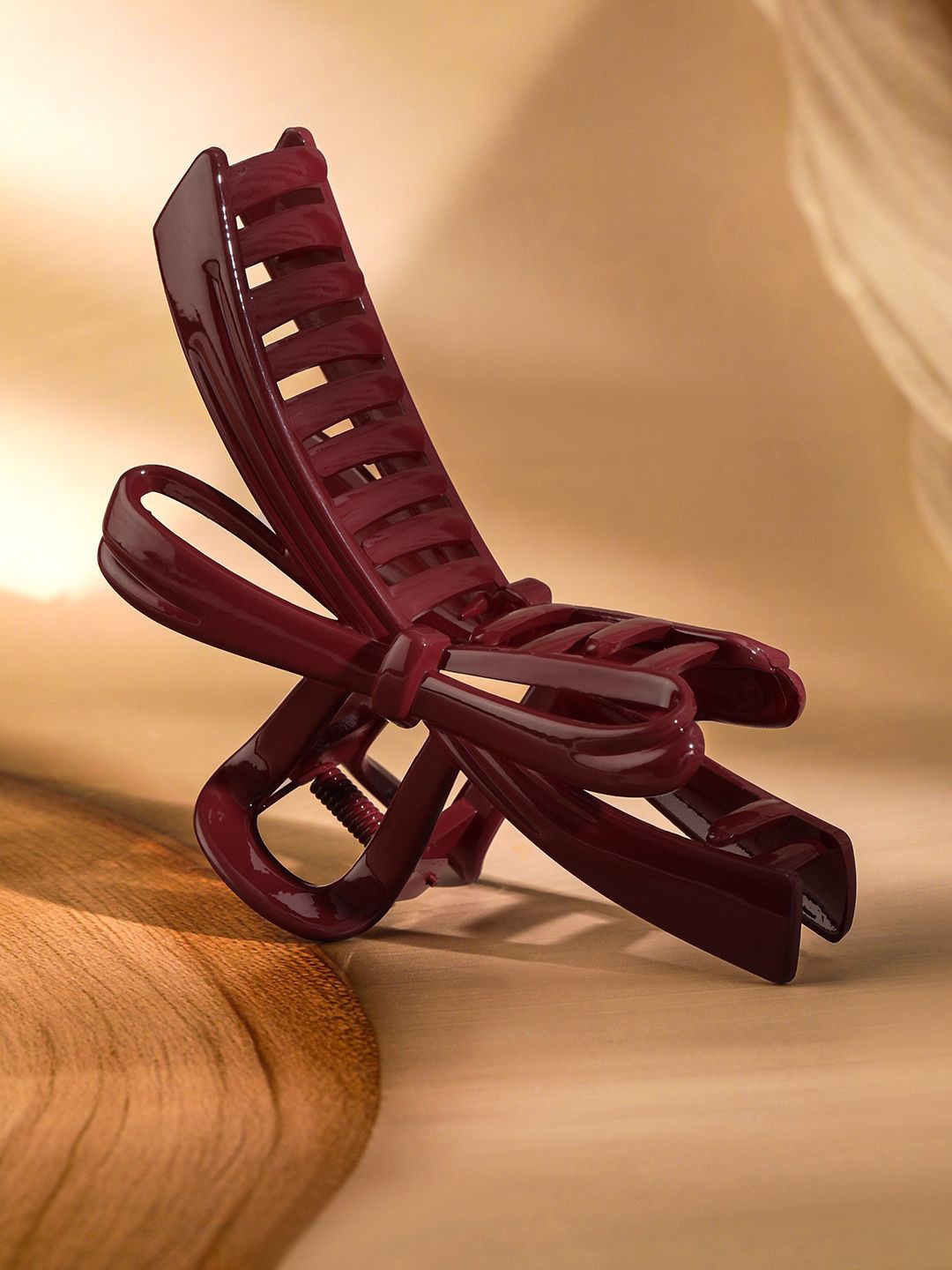 

Rubans Women Wine-Red Bow Design Hair Claw Clip