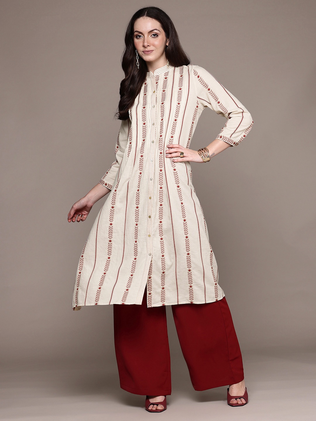 

Ritu Kumar Striped Flared Sleeves Thread Work Kurta, Off white