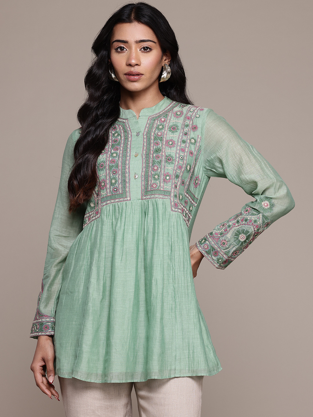 

Ritu Kumar Floral Embroidered Thread Work Kurti, Green