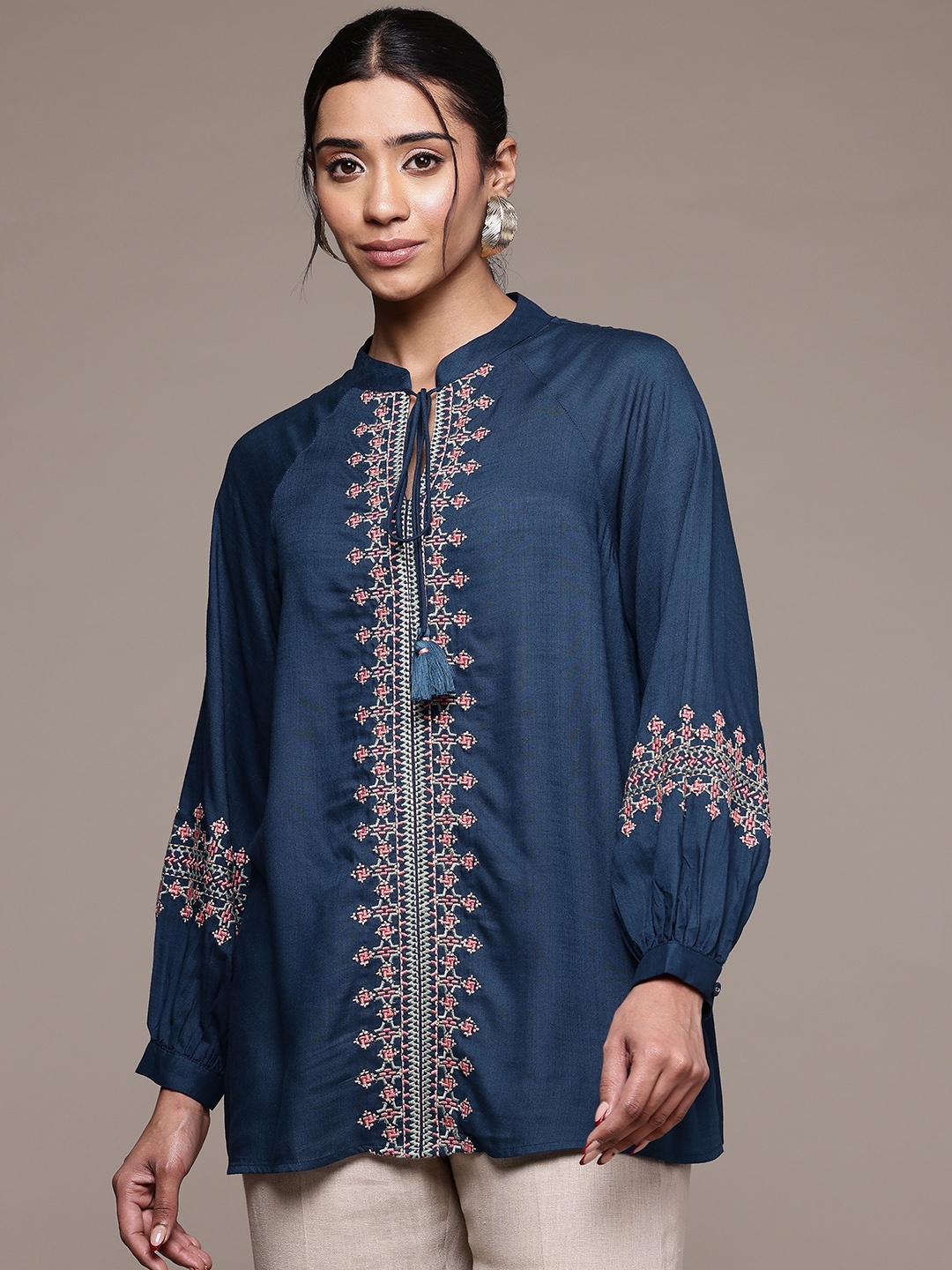 

Ritu Kumar Embroidered Tie Up Mandarin Collar Raglan Sleeves Top, Blue