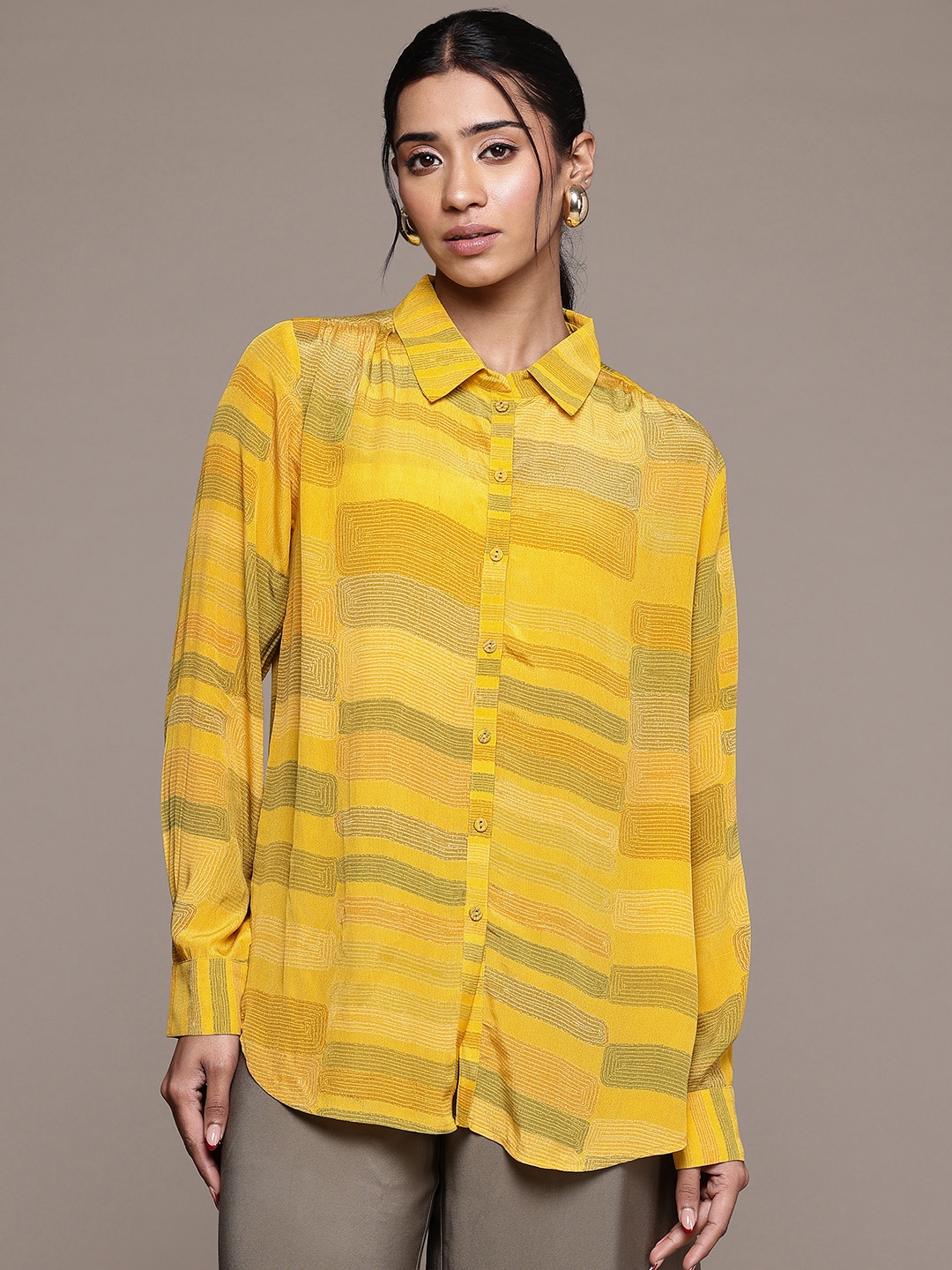 

Ritu Kumar Abstract Printed Casual Shirt, Yellow