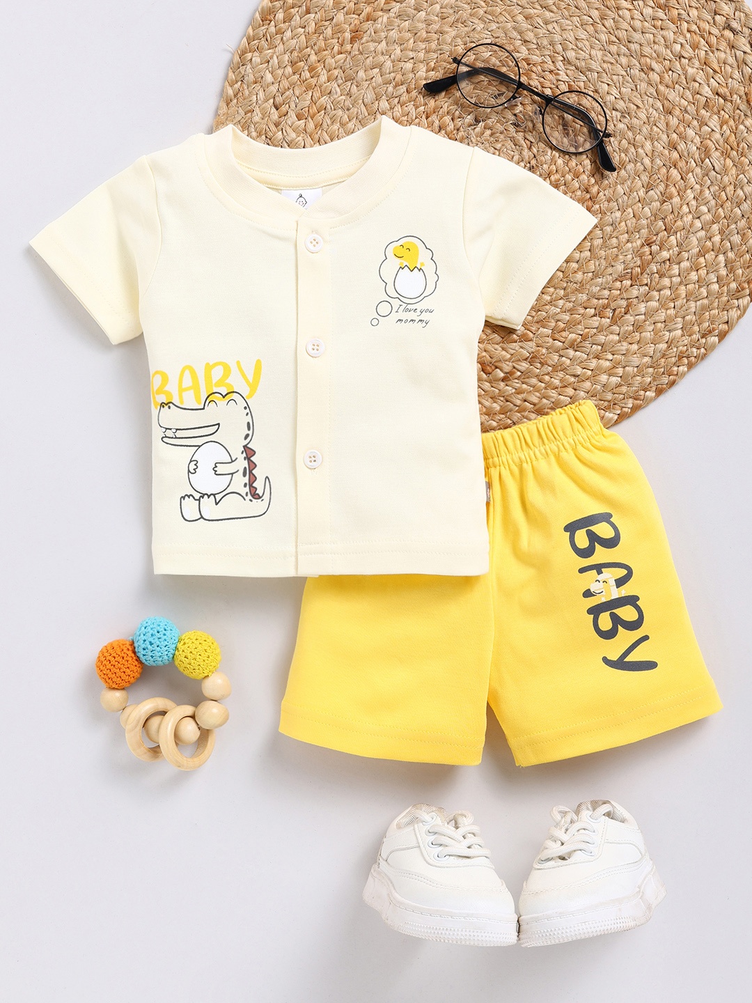 

YK X Tinyo Infant Boys Typography Printed Pure Cotton T-shirt With Shorts, Cream