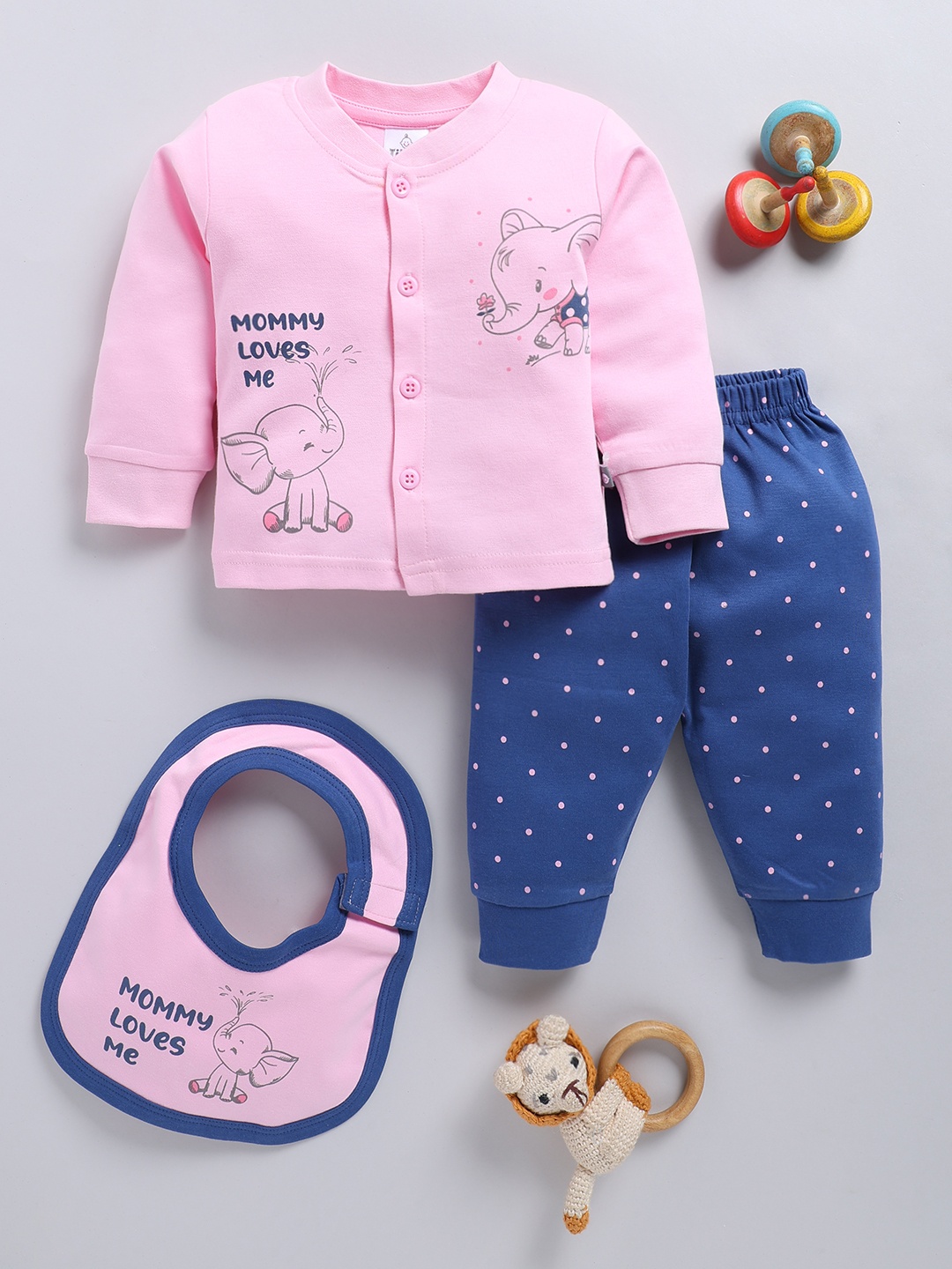 

YK X Tinyo Infant Girls Typography Printed Pure Cotton T-shirt With Trousers & Bib, Pink