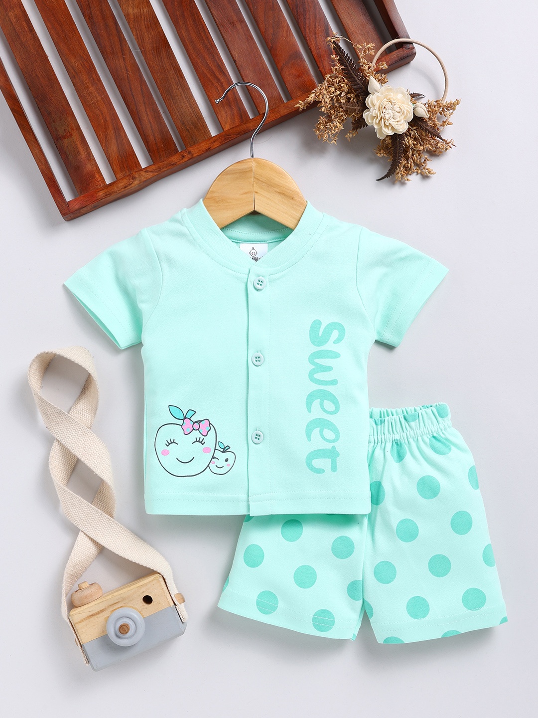 

YK X Tinyo Girls Pure Cotton Printed Shirt with Shorts, Sea green