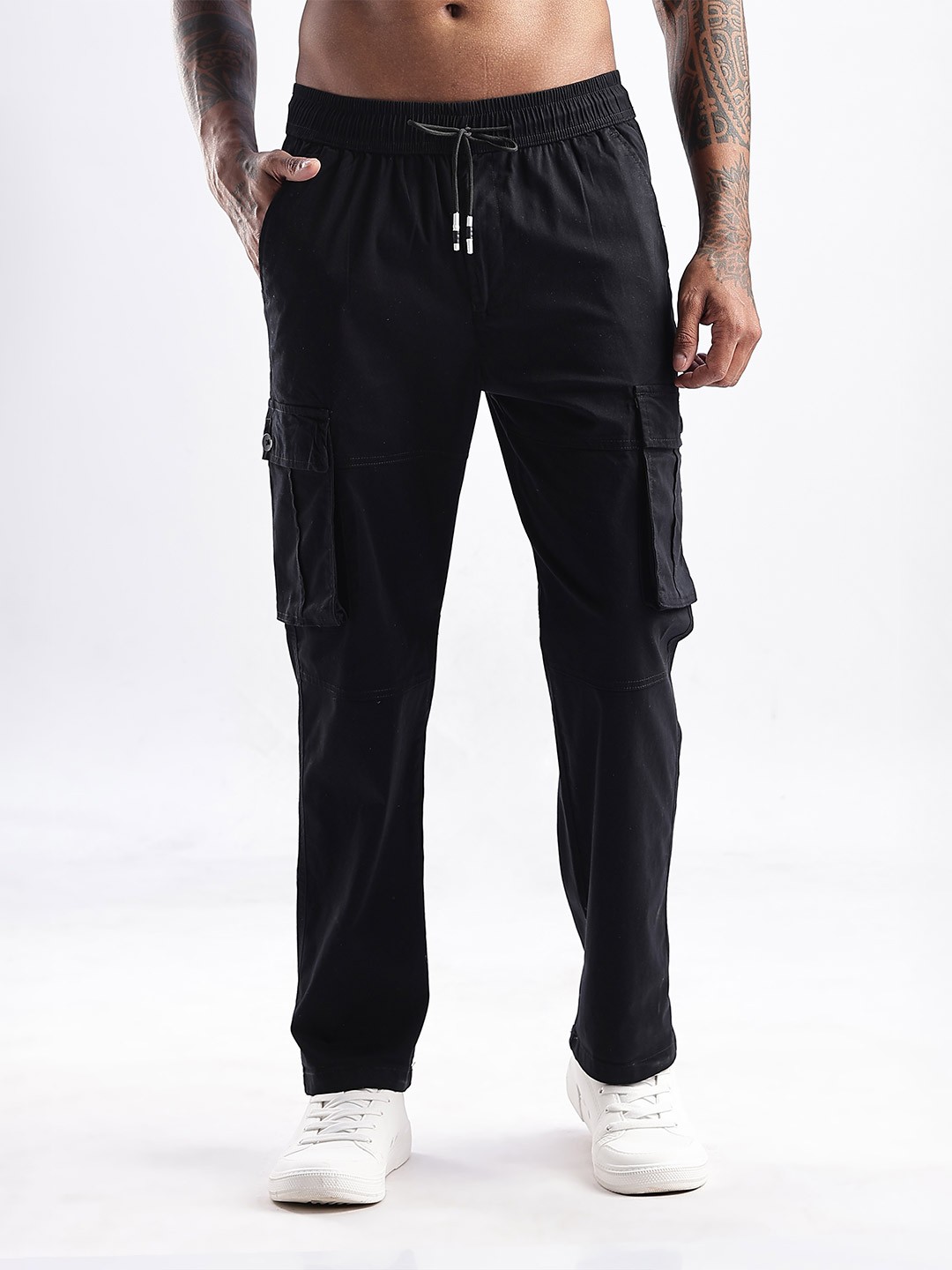 

NEVER NEUD Men Relaxed Traveller Utility Loose Fit Cargo Trousers, Black