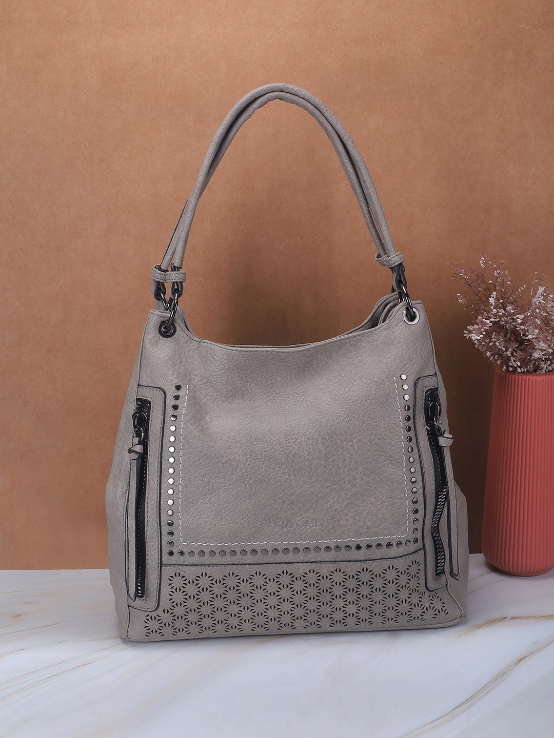 

Mochi Women Solid Structured Handheld Bag, Grey